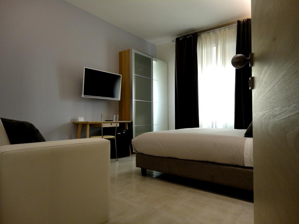 The Flat 233 Hotel Tavarnuzze Exterior photo